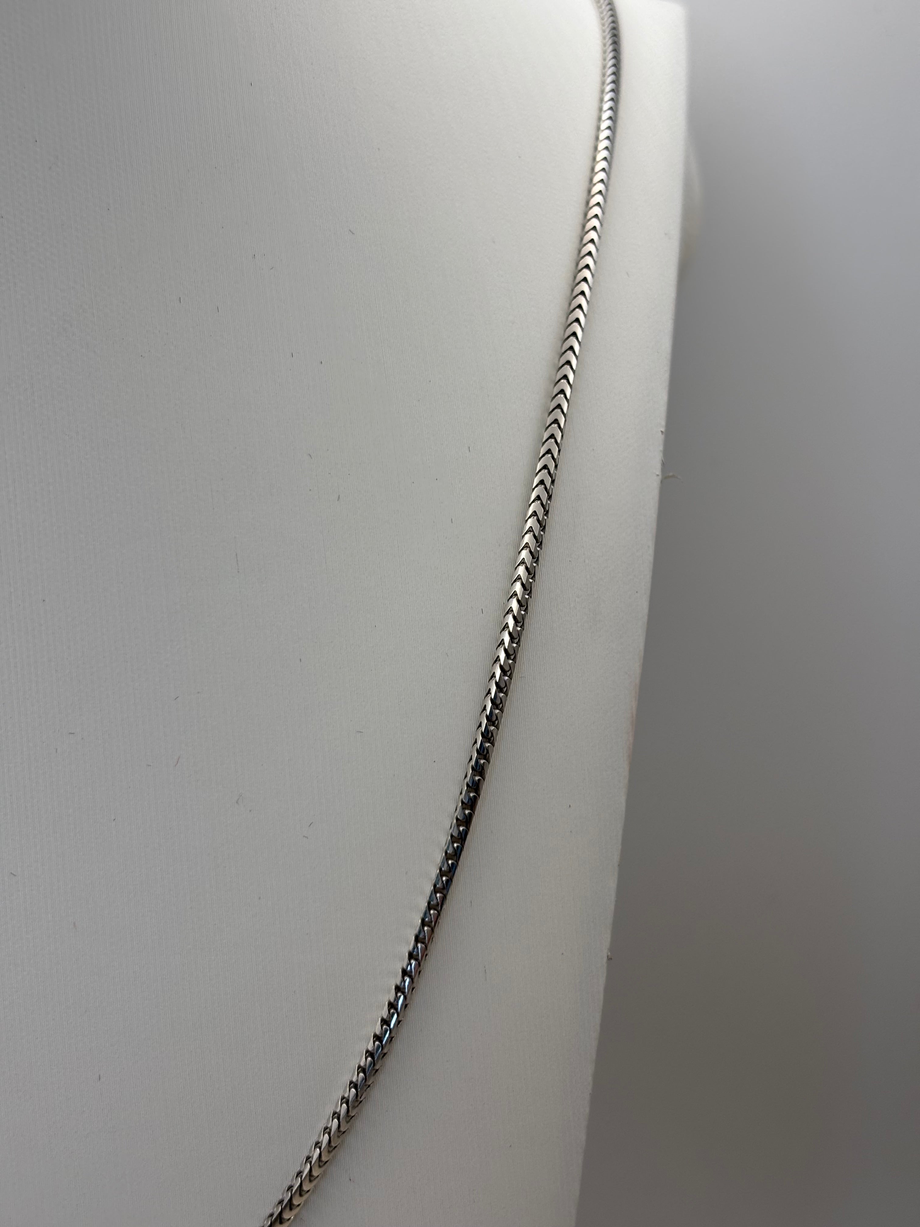 10k White Gold Snake Chain