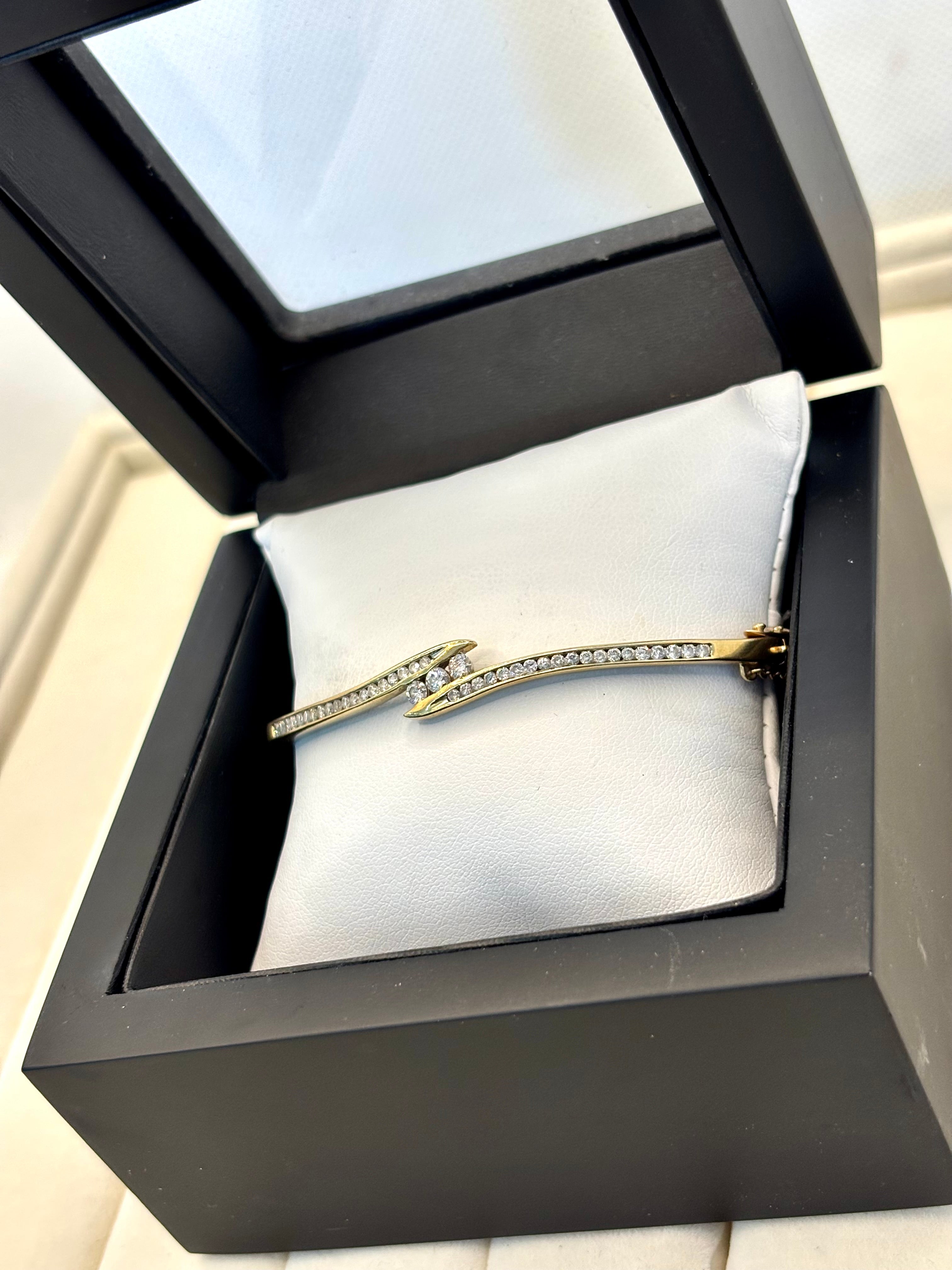 10K Yellow Gold Natural Diamond Bangle Bracelet | Empire Jewelry and Loan