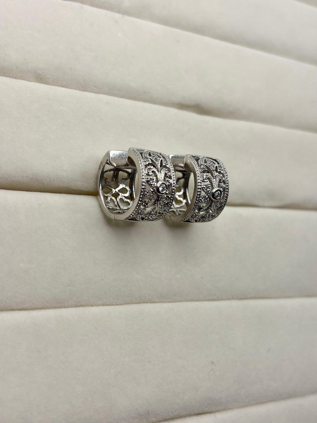 14K Gold Diamond Hoop Earrings | Empire Jewelry and Loan