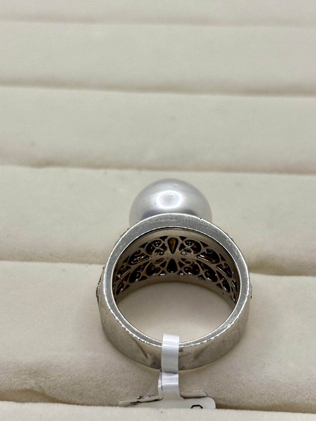 14K White Gold Pearl and Diamond Ring | Empire Jewelry and Loan