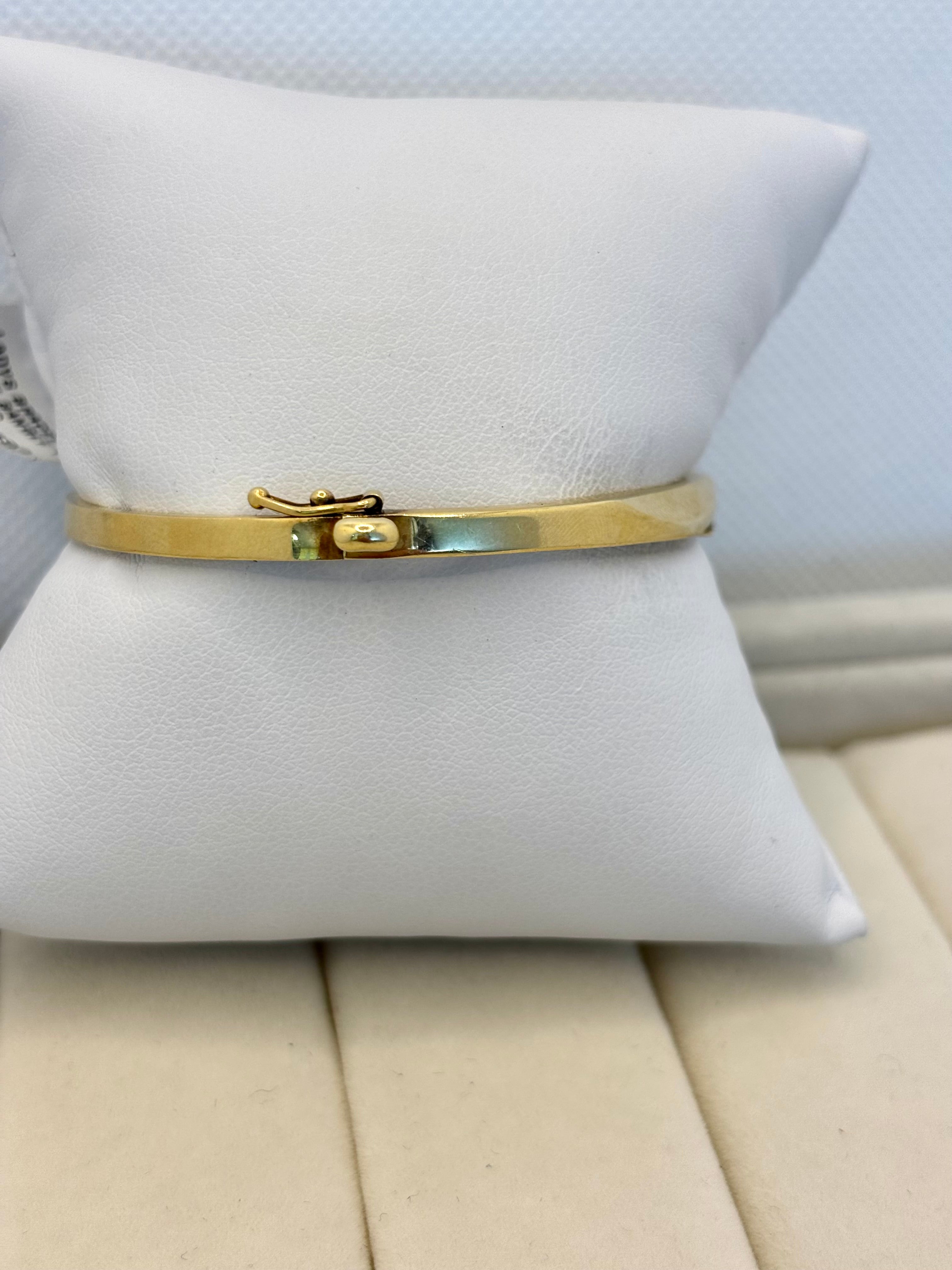 14K Yellow Gold Bangle 3 Natural Diamonds | Empire Jewelry and Loan