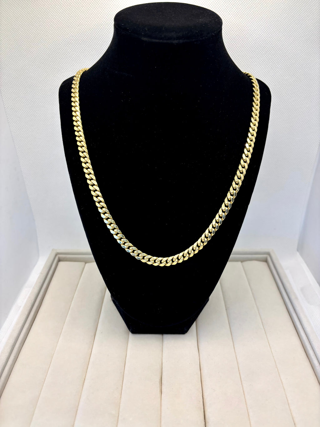 14K Yellow Gold Cuban Link Chain Necklace | Empire Jewelry and Loan