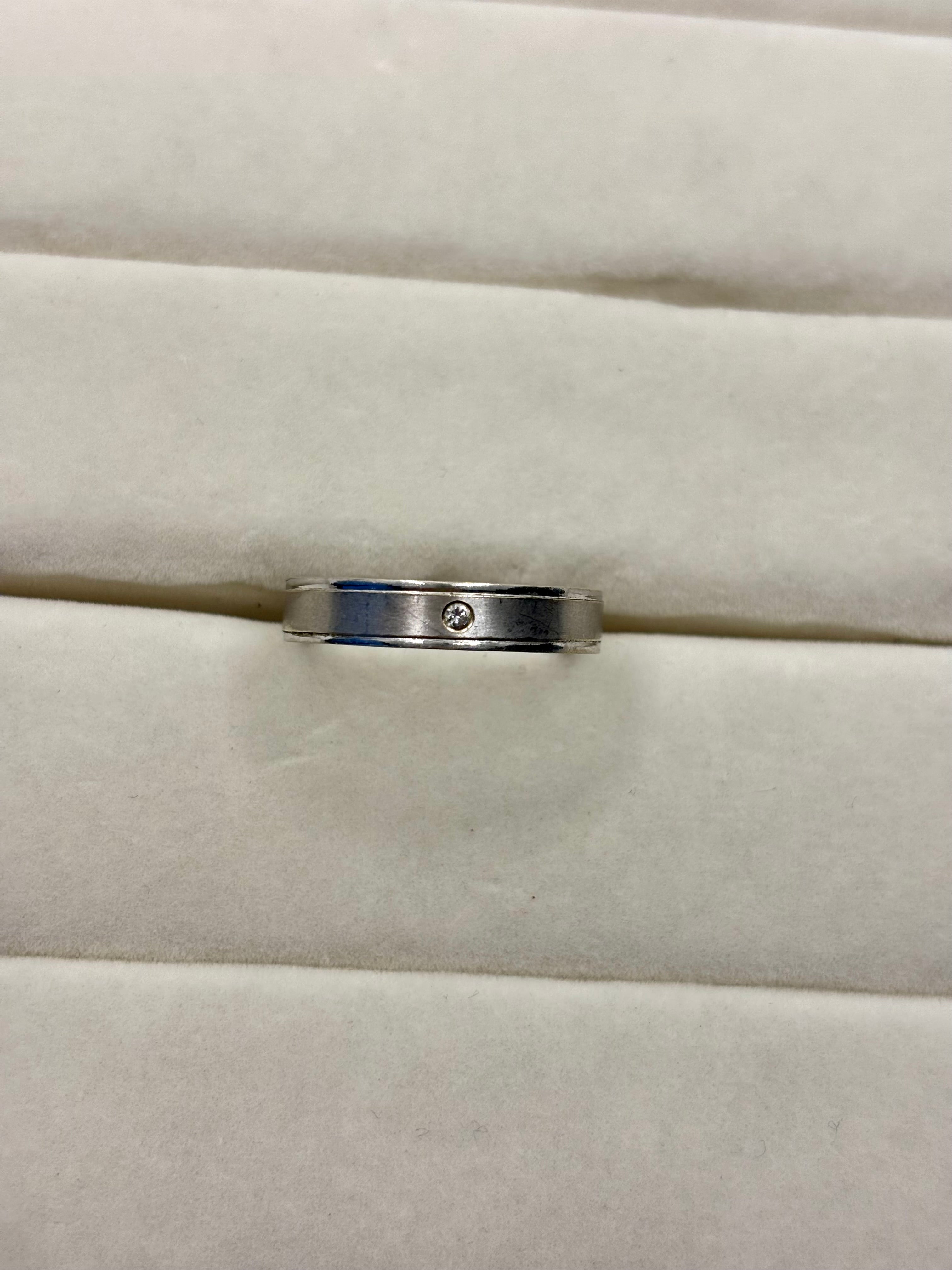 18K White Gold Diamond Ring | Empire Jewelry and Loan