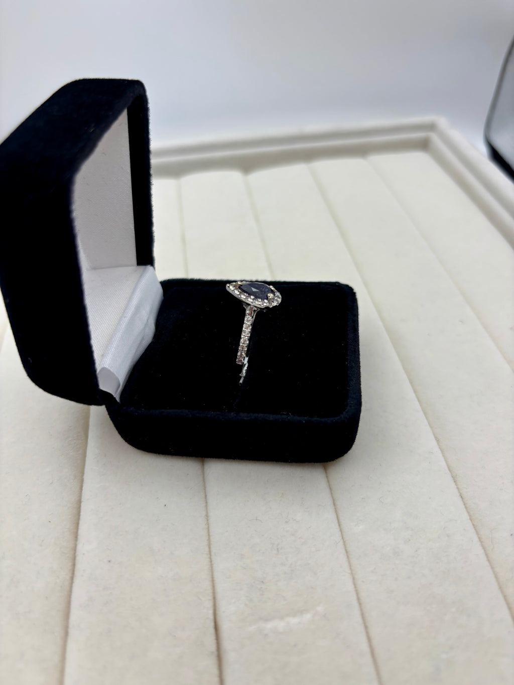 14K White Gold Pear-Shaped Sapphire Diamond Ring