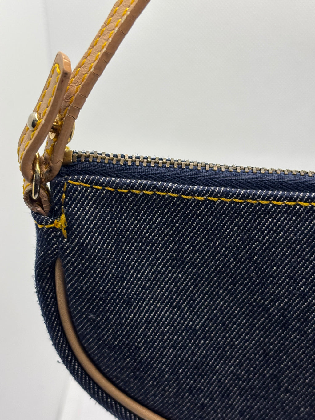Christian Dior Denim Saddle Pochette Blue Jean Shoulder Bag Gold Hardware