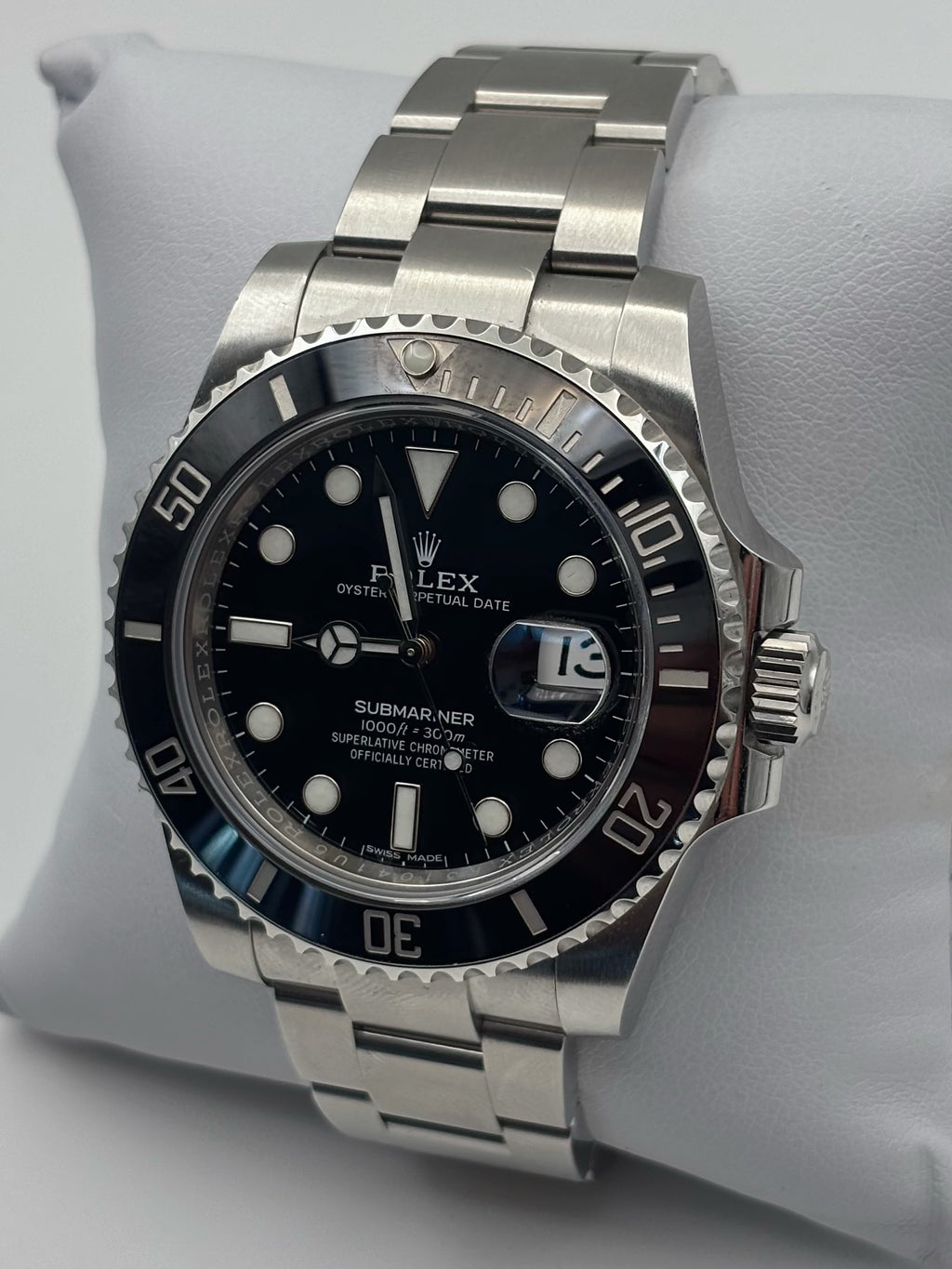 Rolex Submariner Date 116610 40mm Stainless Steel - Pre-Owned