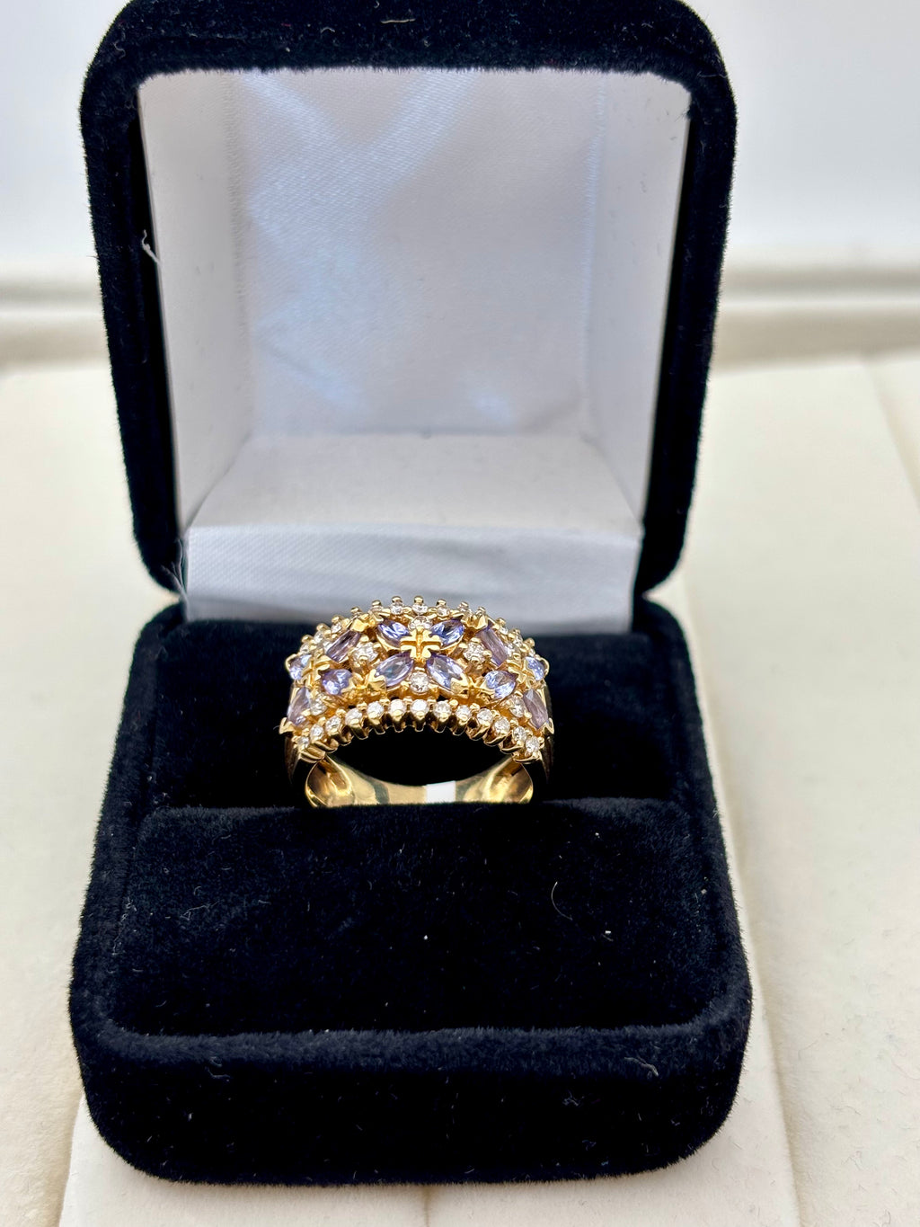 14K Yellow Gold Diamond Blue Stone Fancy Ring