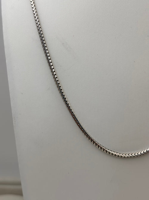 10k White Gold Snake Chain