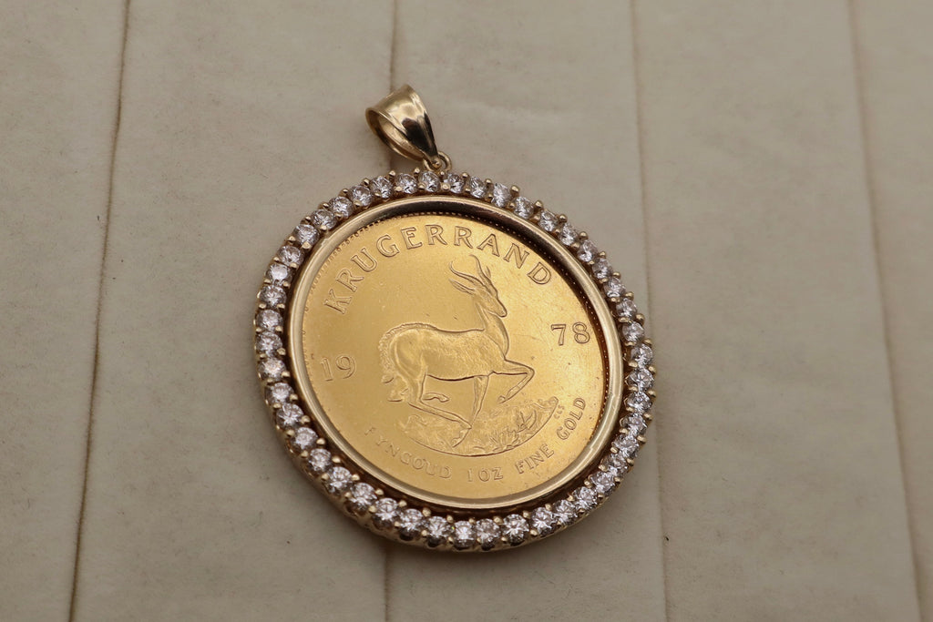 1978 1 oz Krugerrand Gold Coin Pendant in 14k Yellow Gold Accent Diamond Bezel