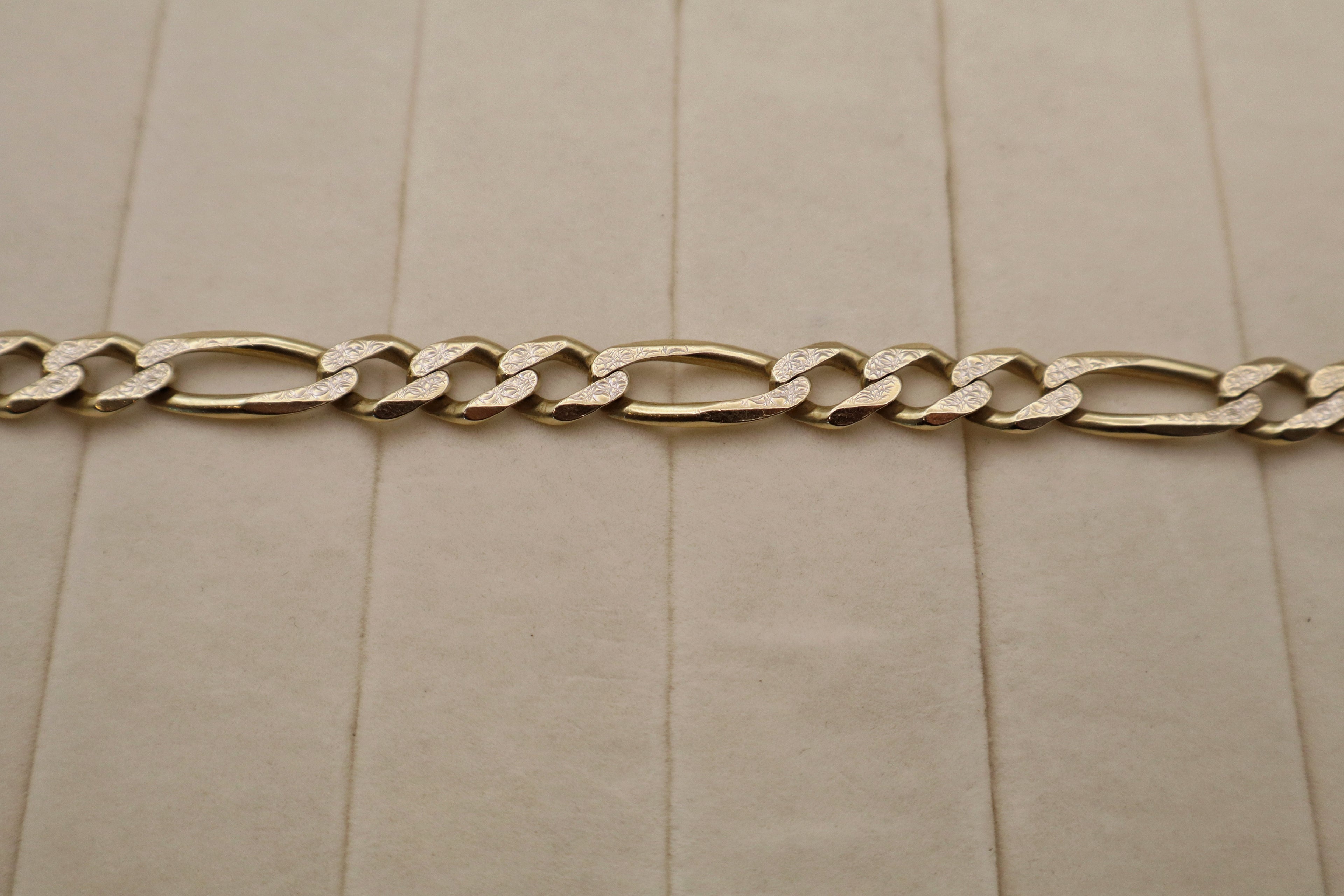 14k Yellow Gold Mens Figaro Link Bracelet
