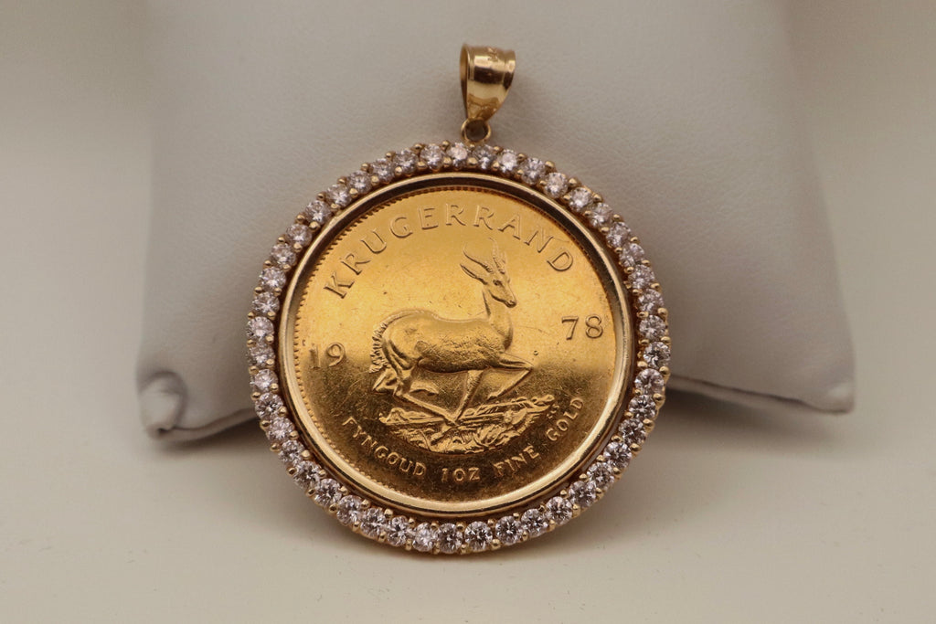1978 1 oz Krugerrand Gold Coin Pendant in 14k Yellow Gold Accent Diamond Bezel