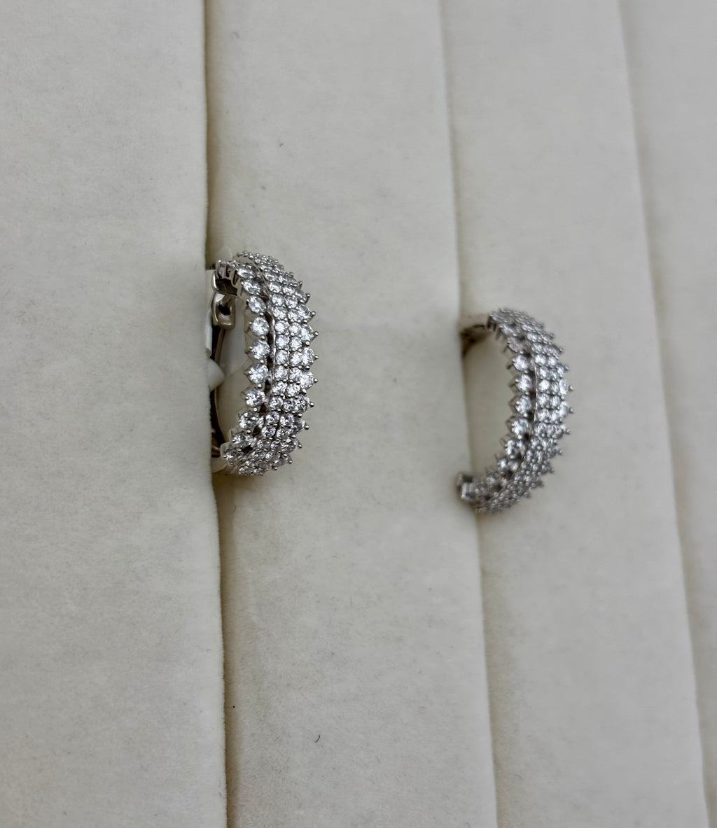 14k White Gold Diamond Hoop Earrings