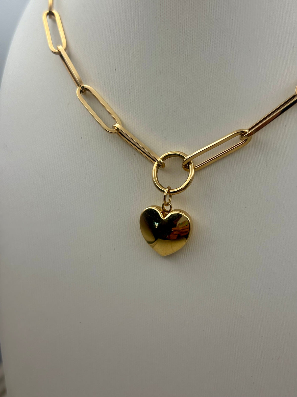 14k Yellow Gold Paperclip Heart Pendant Necklace