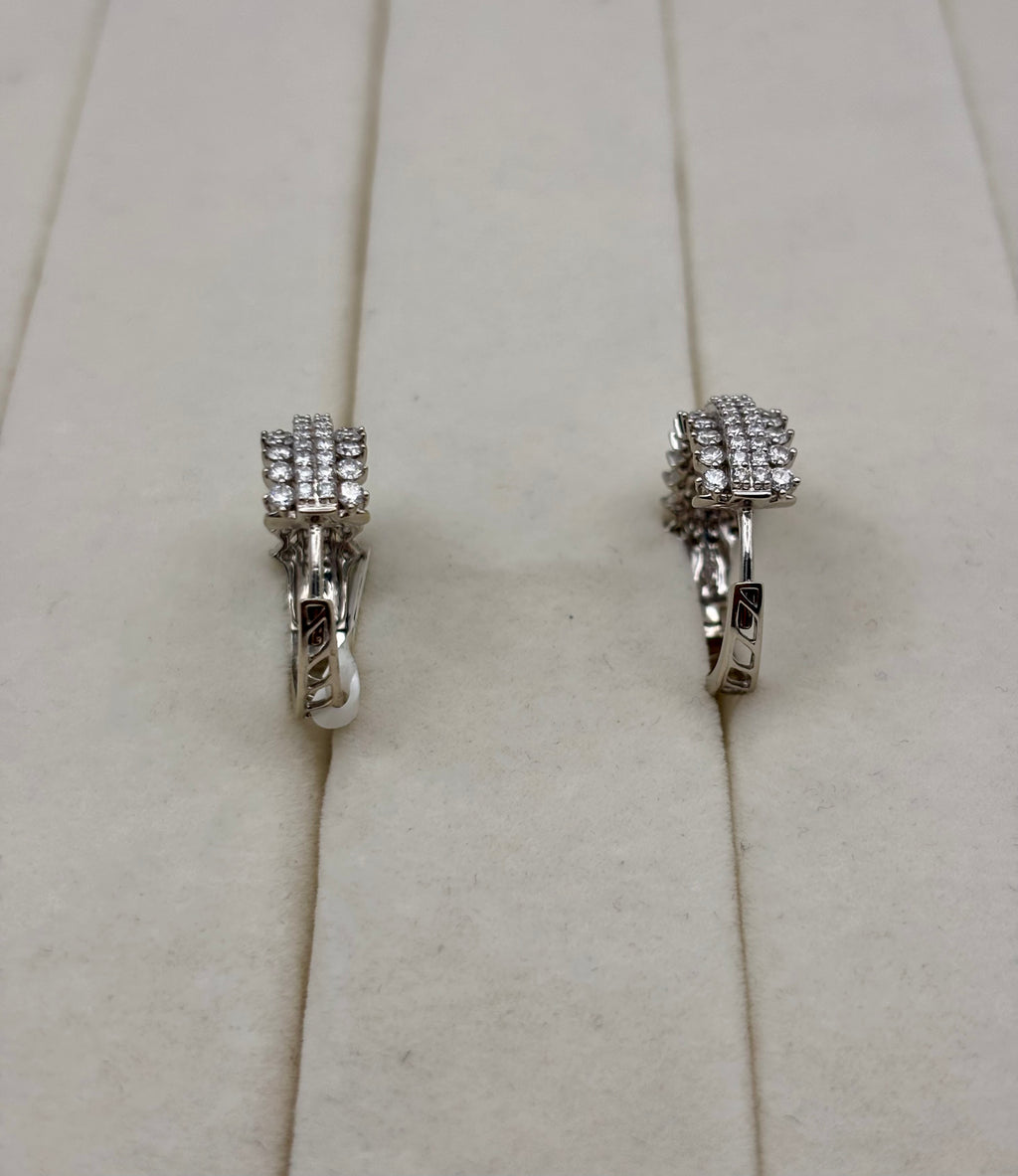14k White Gold Diamond Hoop Earrings
