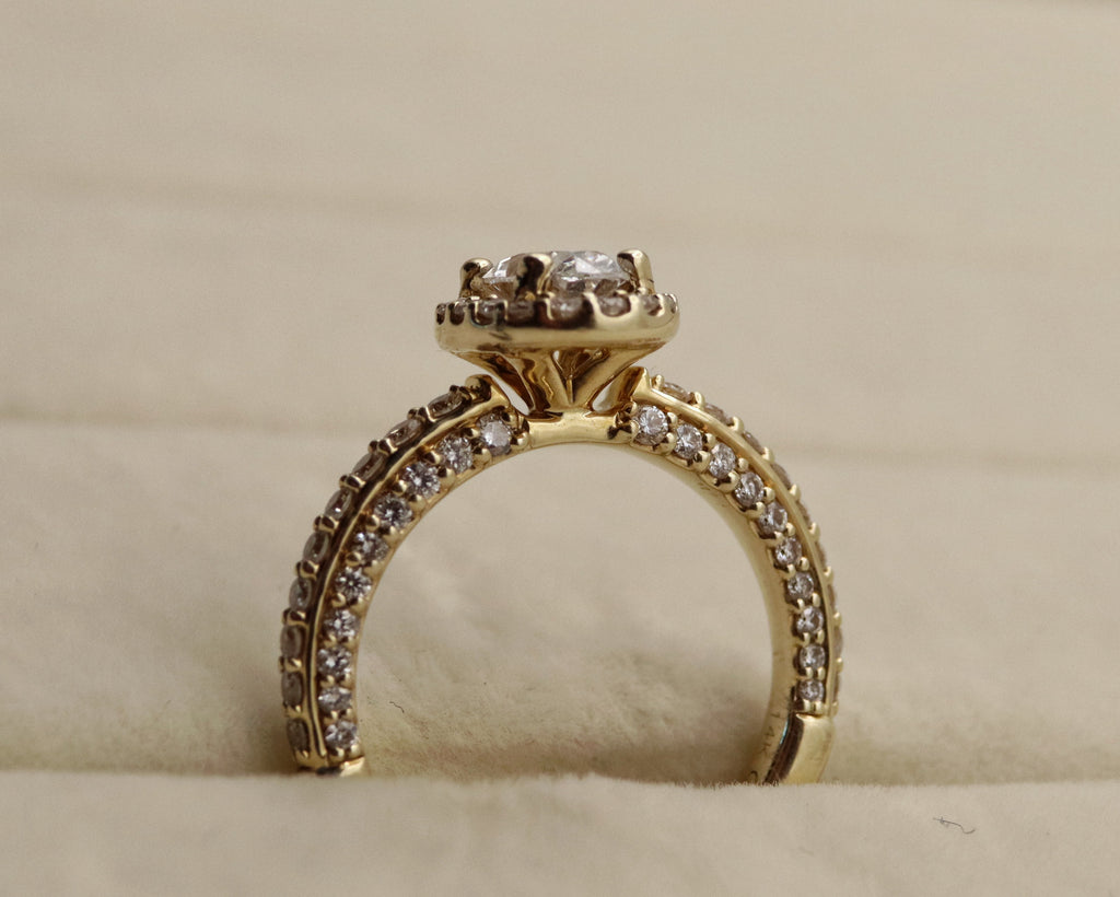 14k Yellow Gold Oval Diamond Halo Ring