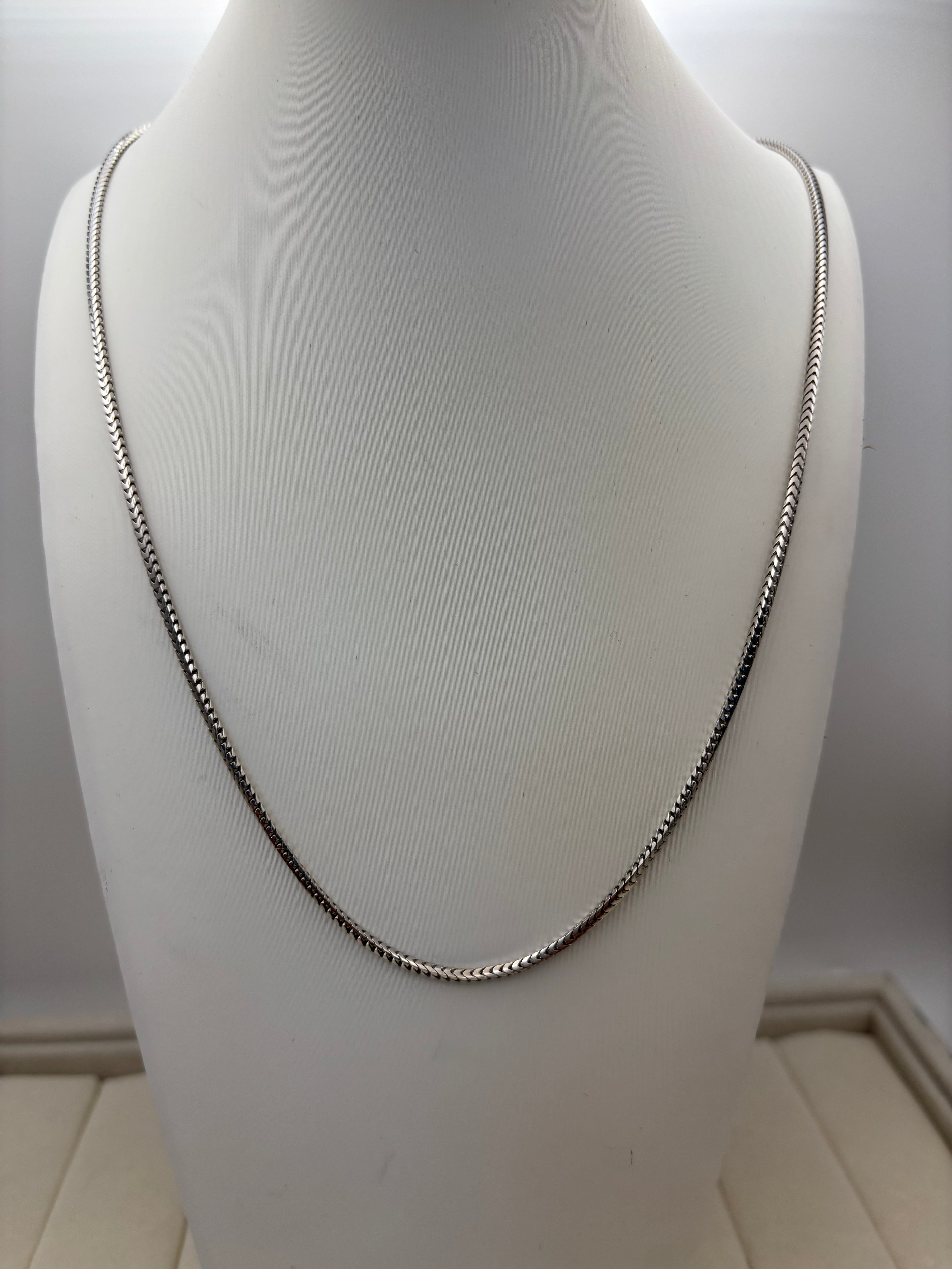 10k White Gold Snake Chain