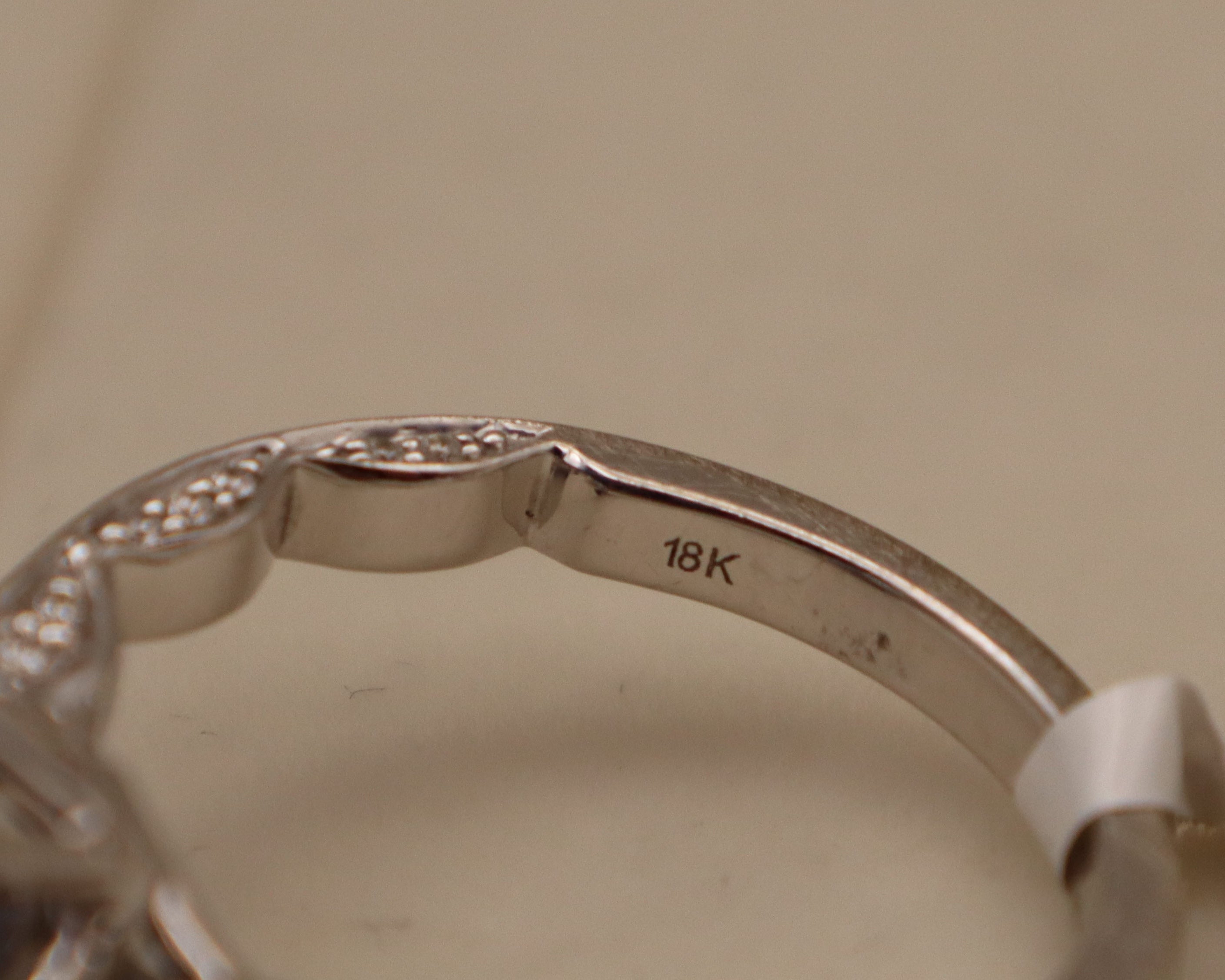 18k White Gold Oval Tanzanite and Diamond Ring