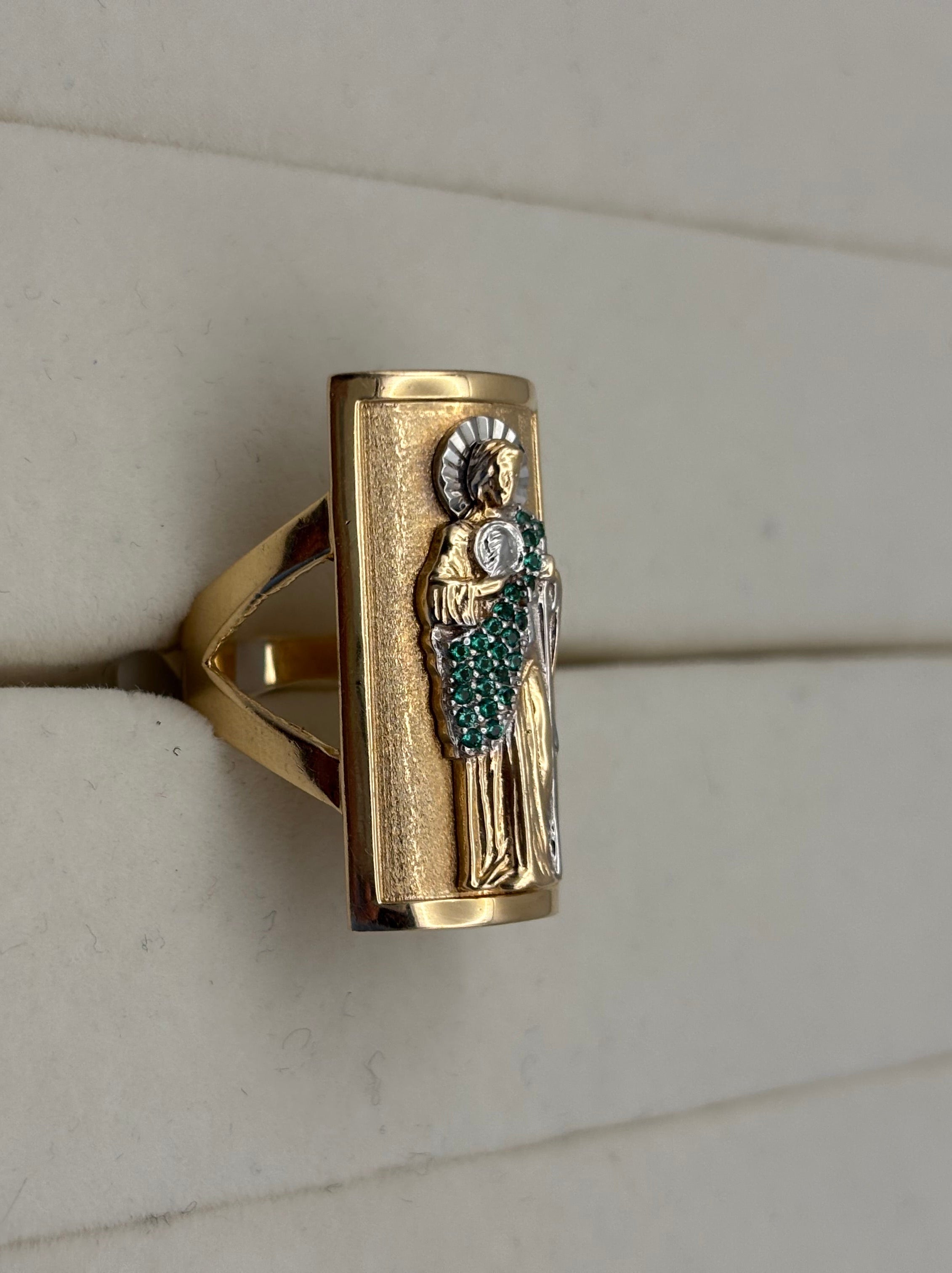 14K Gold Green Stone Figural Signet Ring