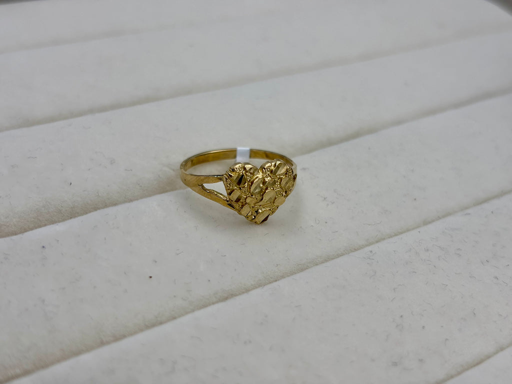10K Yellow Gold Heart Design Ring