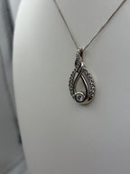10K White Gold Diamond Teardrop Pendant Necklace